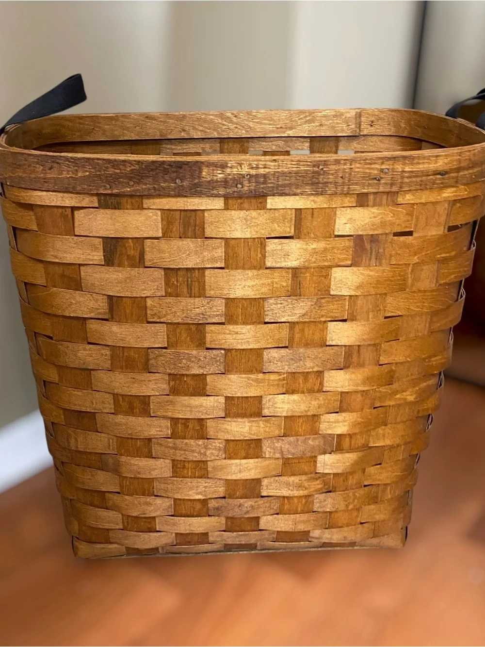 Vintage Large 18”x19” Woven Wood Basket Storage Laundry Hamper Double Handles